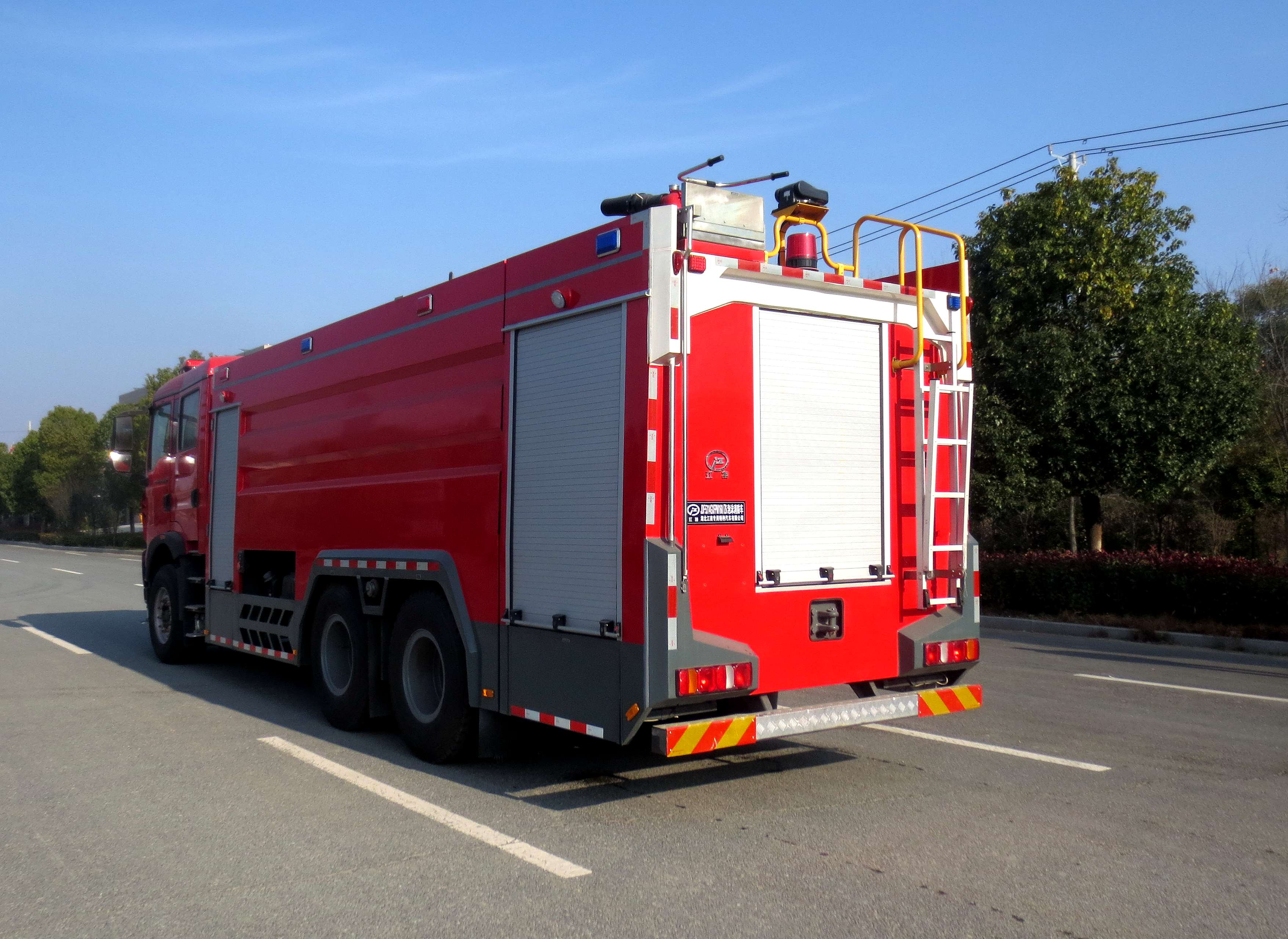 豪沃16噸消防車(chē)