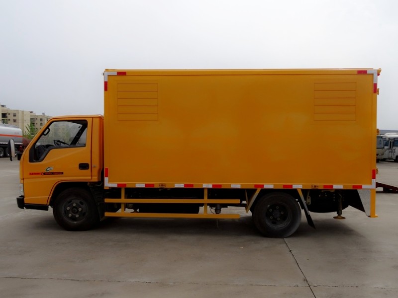江鈴小型應(yīng)急發(fā)電車(chē)、電源車(chē)